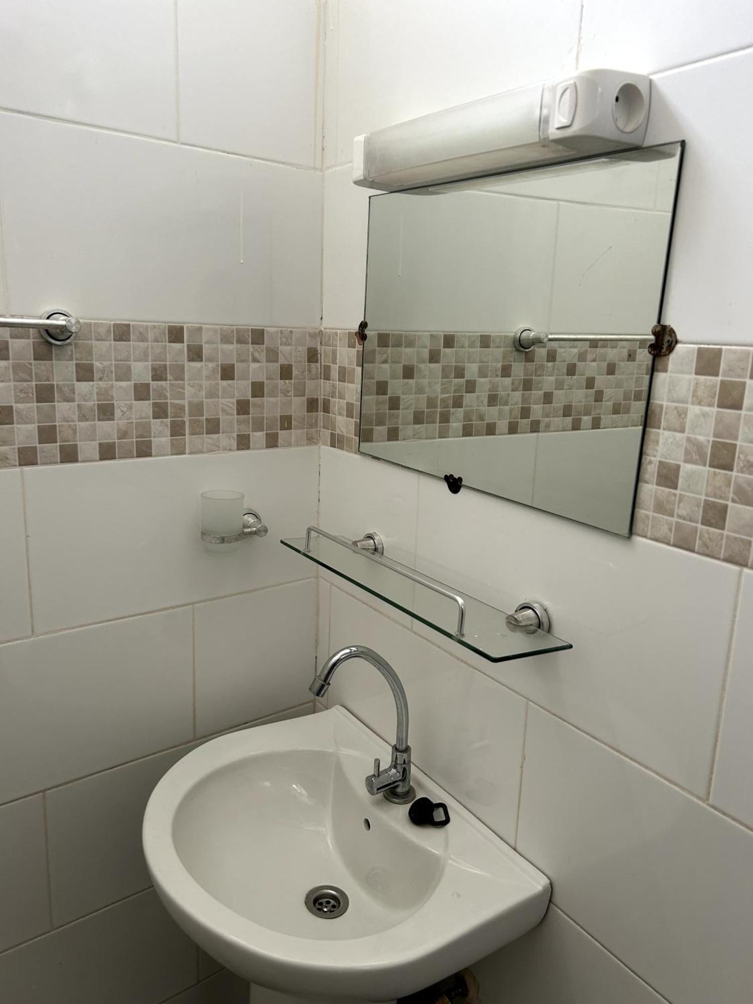 Chambre Spacieuse Avec Balcon - Salle De Bain Exterieure Privee & Breakfast Saint-Louis Bagian luar foto